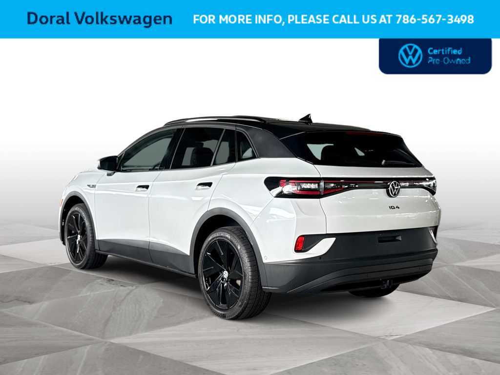 Certified 2025 Volkswagen ID.4 Pro S Plus w/ ID.4 Black Package AWD/4WD image 6