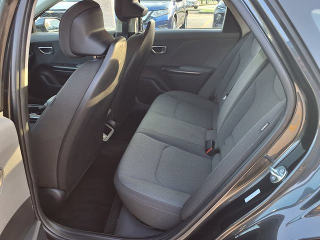 Used 2025 Kia K4 FWD image 14