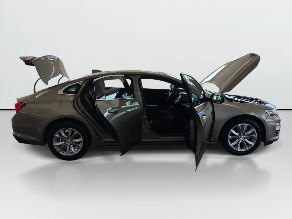 Used 2024 Chevrolet Malibu LT FWD image 9