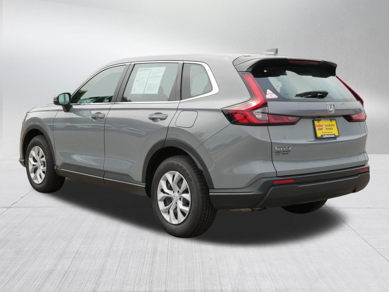 Used 2024 Honda CR-V LX image 5