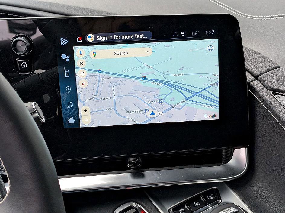 Used 2024 Chevrolet Corvette Stingray Preferred Conv w/ 2LT image 23