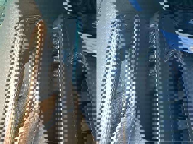 Certified 2025 Chevrolet Silverado 1500 LT image 16