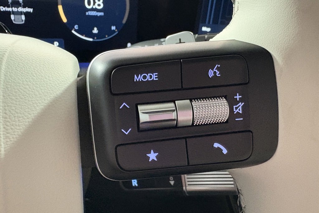 Used 2025 Hyundai Santa Fe Calligraphy image 40