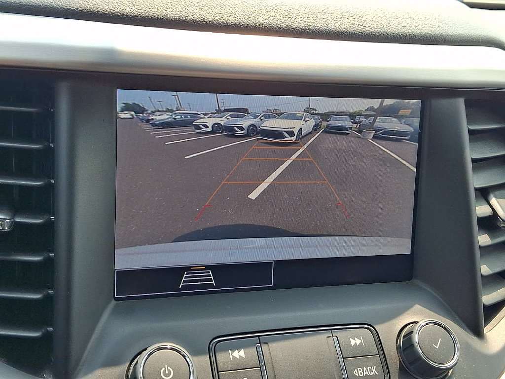 Used 2023 GMC Acadia SLE w/ Driver Convenience Package AWD/4WD image 18