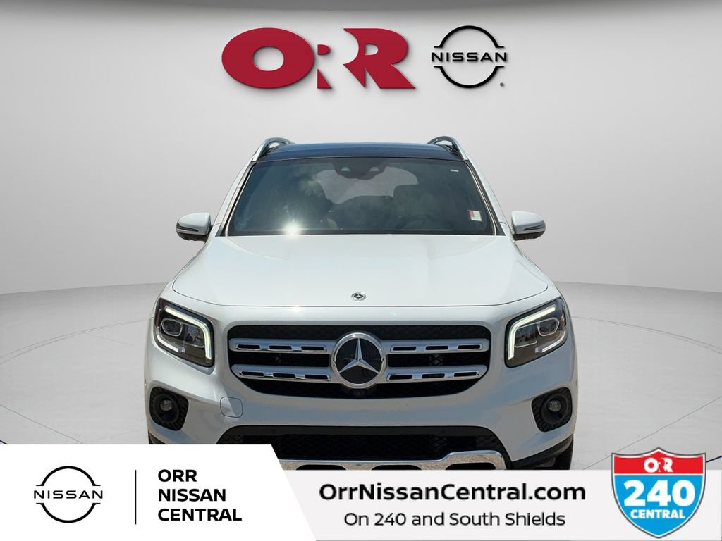 Used 2021 Mercedes-Benz GLB 250 4MATIC image 2