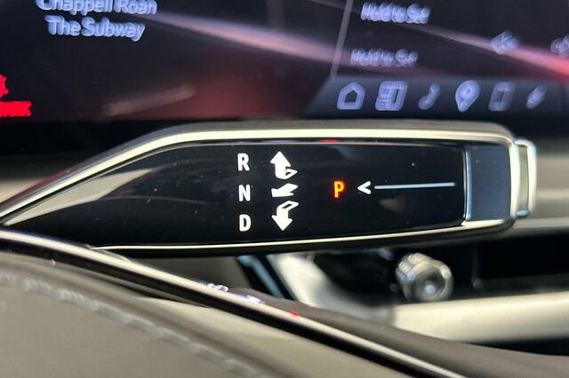 New 2026 Cadillac Lyriq V w/ Exterior Carbon Fiber Package image 22