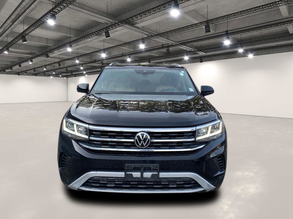 Used 2022 Volkswagen Atlas Cross Sport SEL image 2