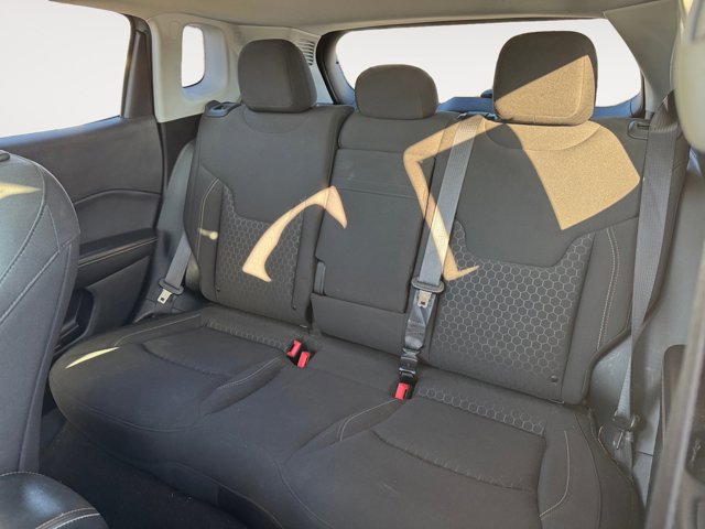 Used 2017 Jeep Compass Sport image 12