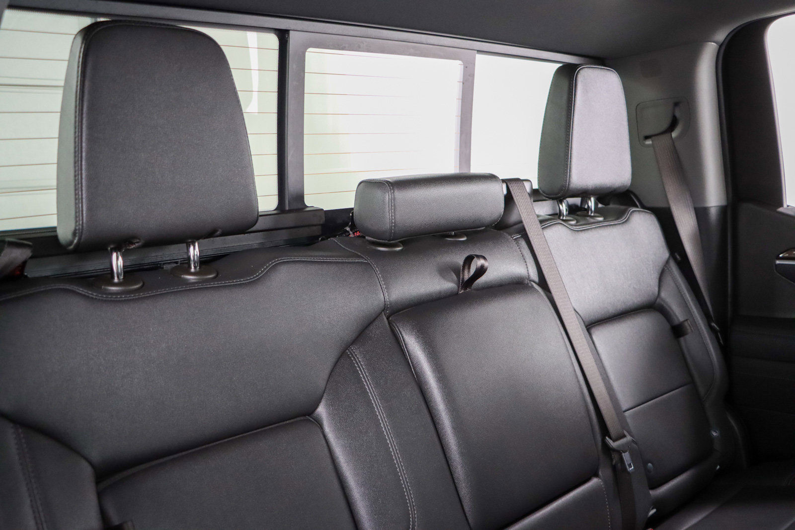 Used 2025 GMC Sierra 1500 Elevation w/ Elevation Premium Package image 30