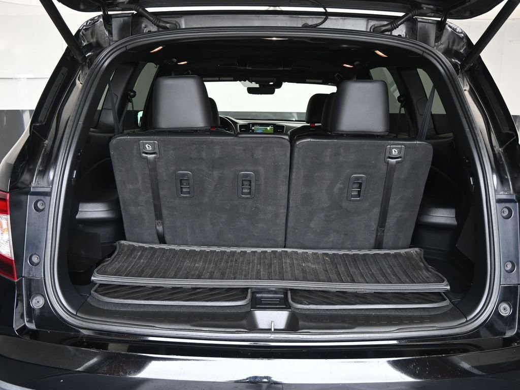 Used 2021 Honda Pilot Black Edition image 12
