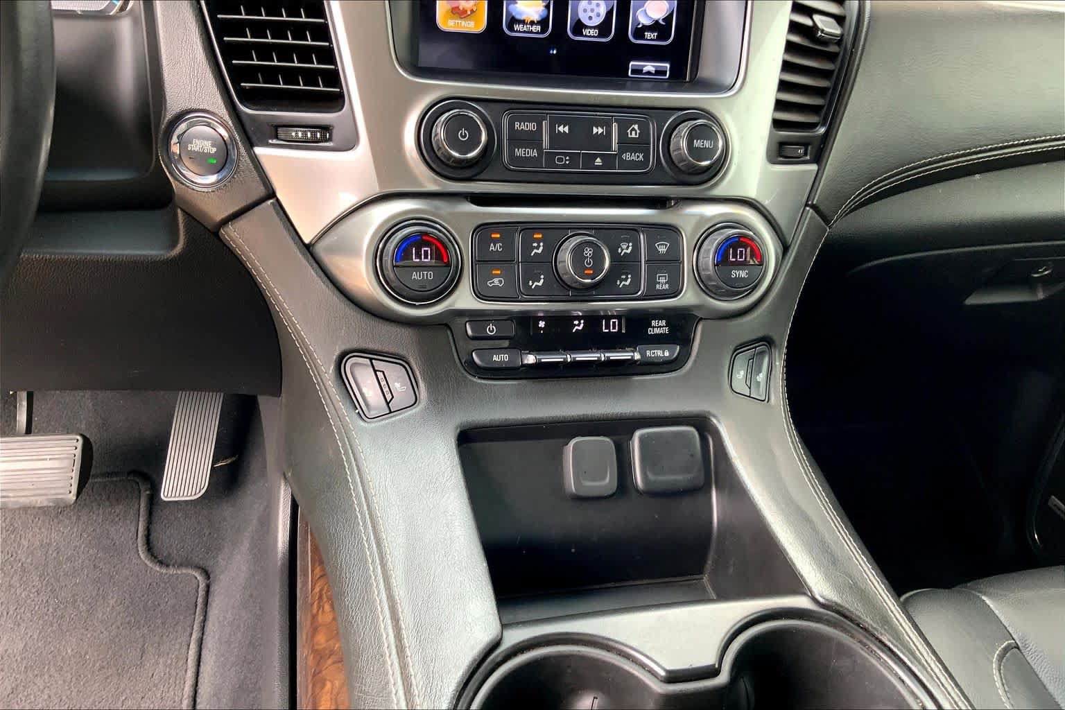 Used 2020 Chevrolet Suburban LT AWD/4WD image 32