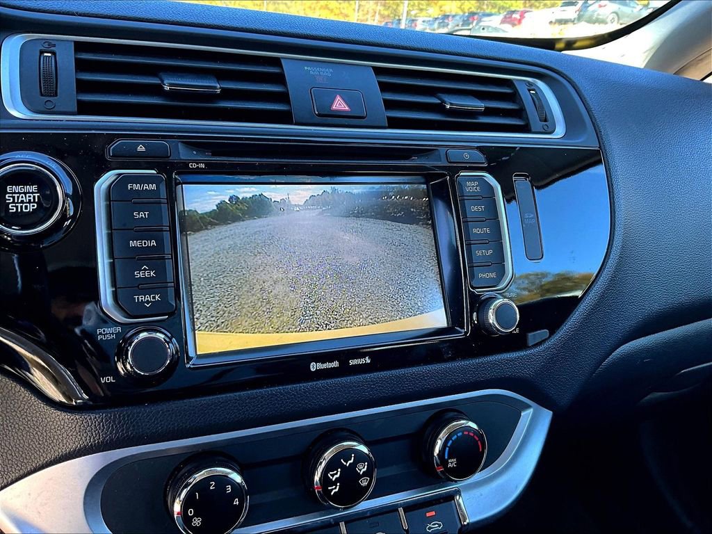 Used 2016 Kia Rio SX image 17