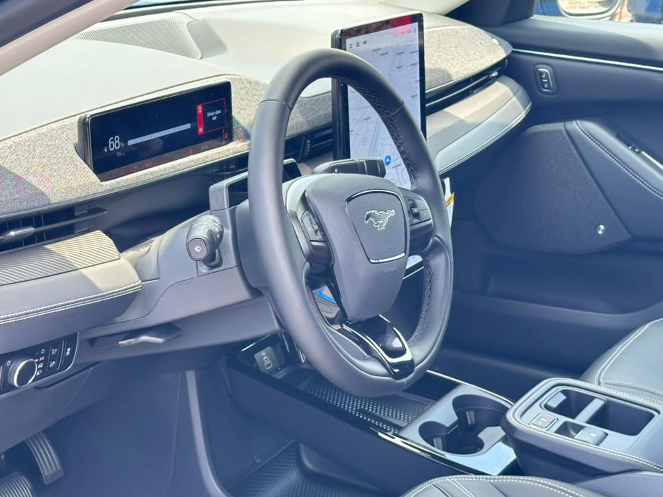 New 2025 Ford Mustang Mach-E Premium w/ Interior Protection Package AWD/4WD image 18