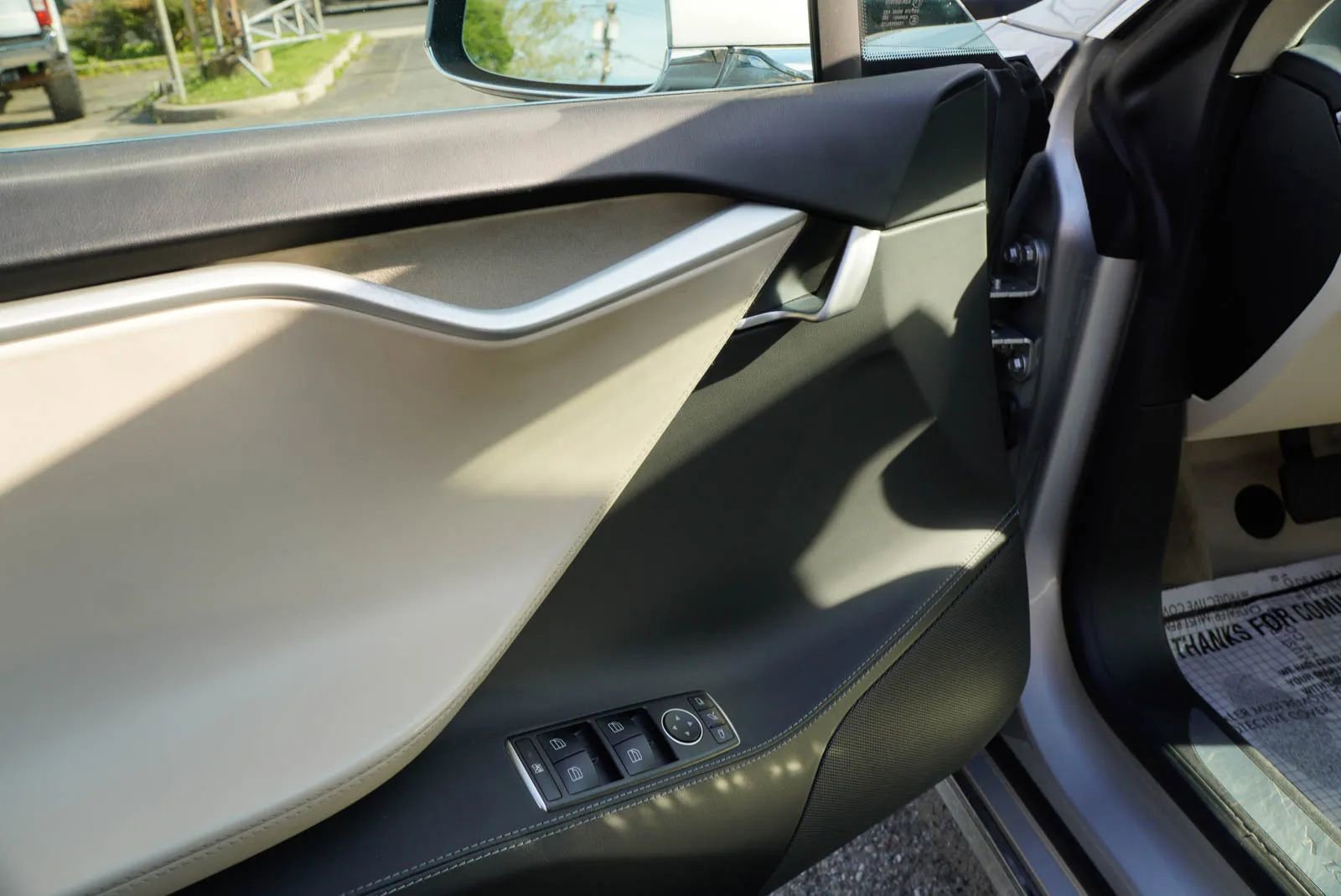 Used 2017 Tesla Model S 100D AWD/4WD image 17