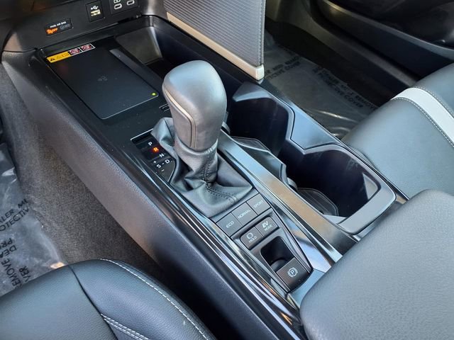 Used 2025 Toyota Camry SE FWD image 20