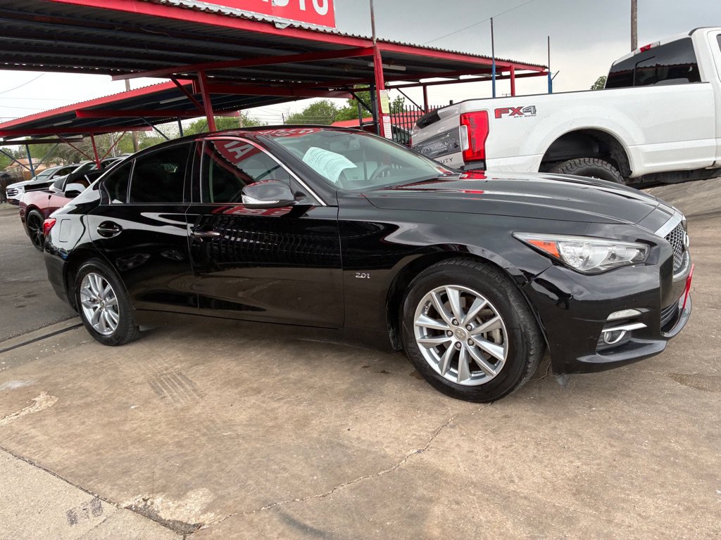 Used 2017 INFINITI Q50 2.0t RWD image 9