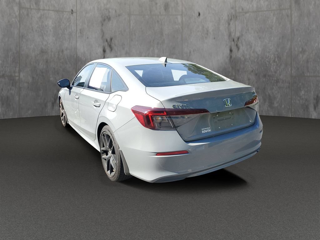 Used 2025 Honda Civic Sport image 4