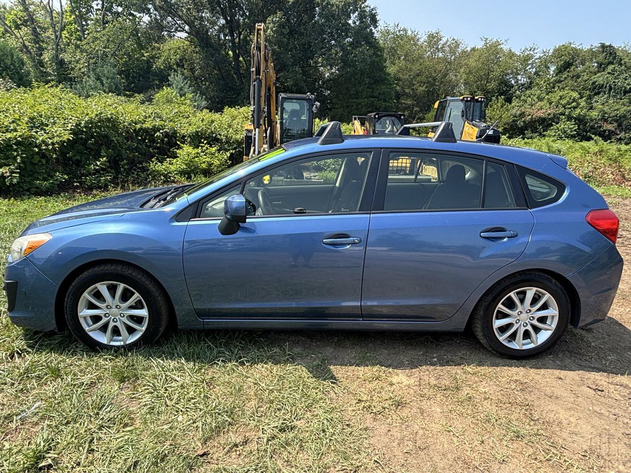 Used 2014 Subaru Impreza 2.0i Premium w/ All-Weather Package w/CVT AWD/4WD image 8
