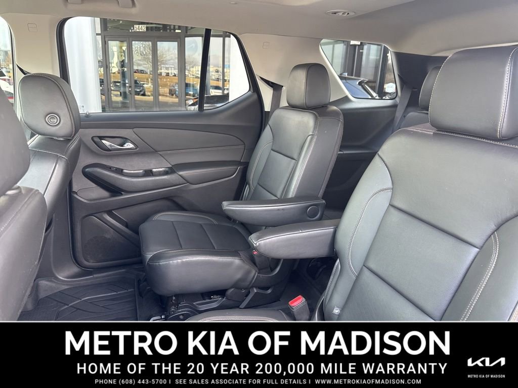 Used 2020 Chevrolet Traverse LT w/ LT Premium Package image 27