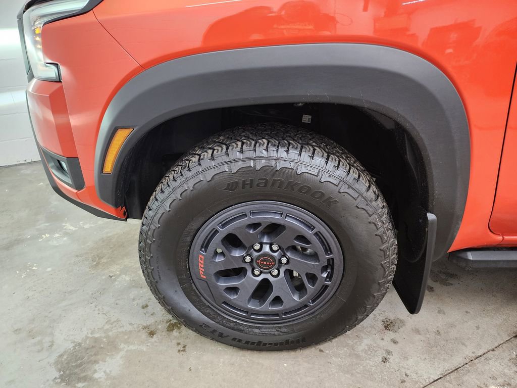 Used 2025 Nissan Frontier PRO-4X w/ Pro Convenience Package image 37