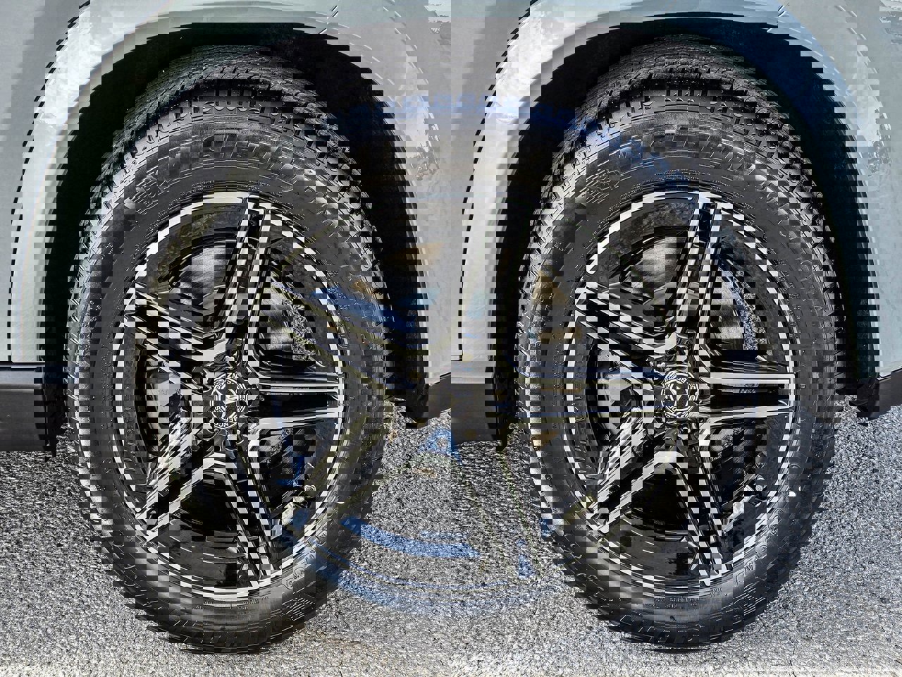 New 2026 Mercedes-Benz GLE 350 4MATIC image 9