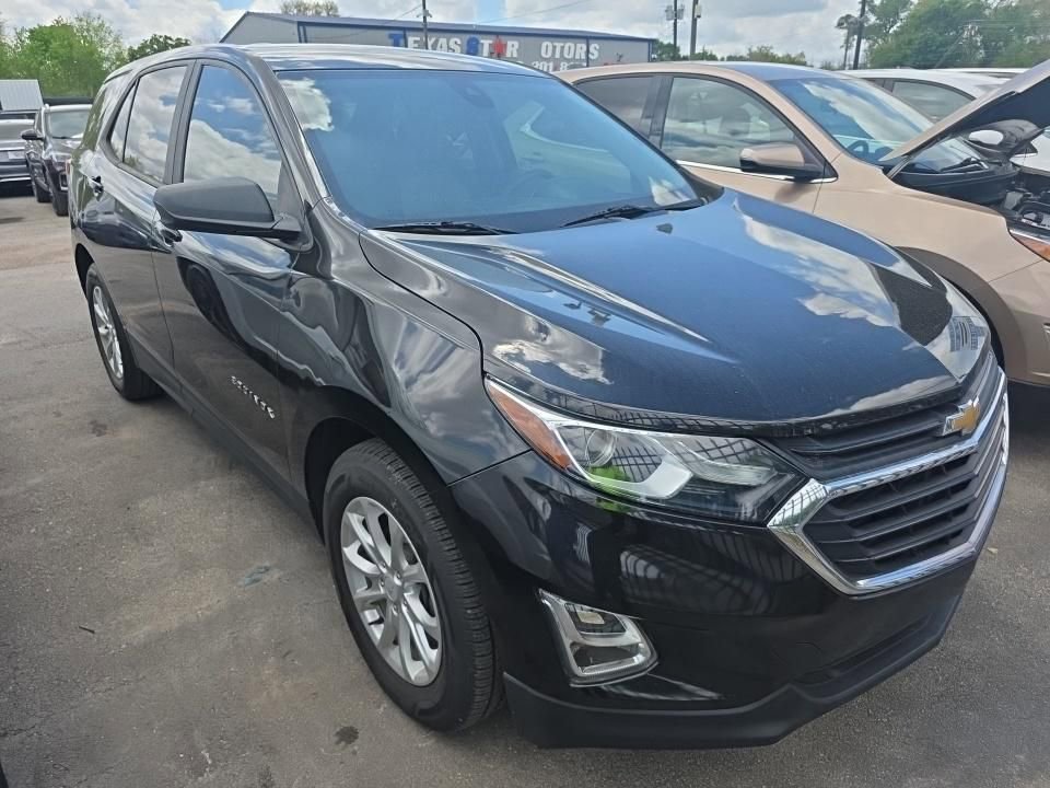 Used 2020 Chevrolet Equinox LS image 2