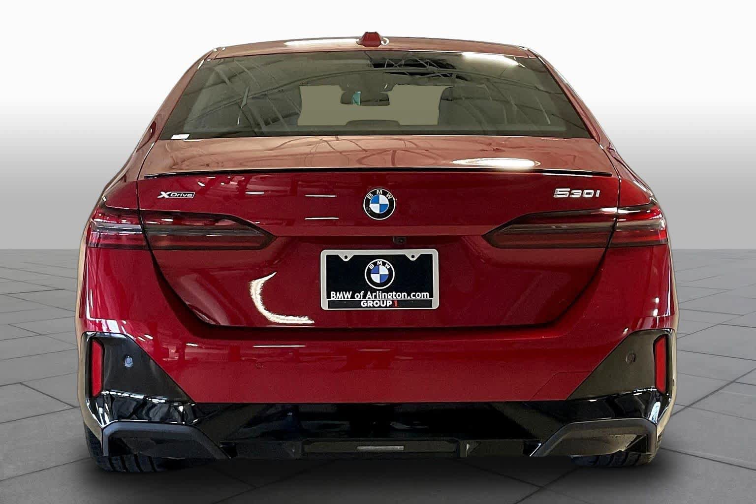 New 2026 BMW 530i xDrive w/ M Sport Package AWD/4WD image 4