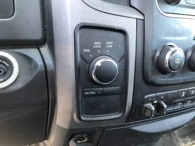 Used 2017 RAM 3500 Tradesman w/ Chrome Appearance Group AWD/4WD image 7