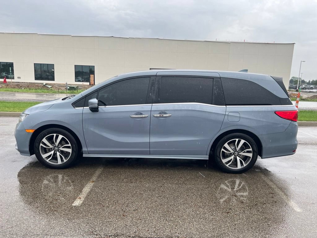 Used 2023 Honda Odyssey Touring image 3