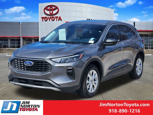 Used 2024 Ford Escape Active image 3