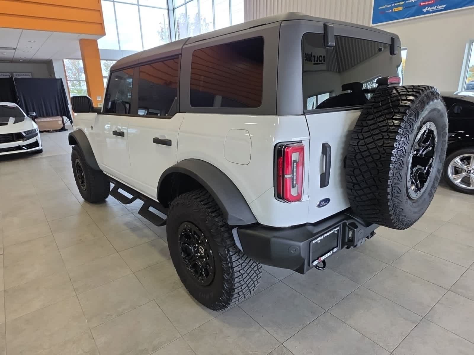 Used 2024 Ford Bronco Wildtrak AWD/4WD image 10