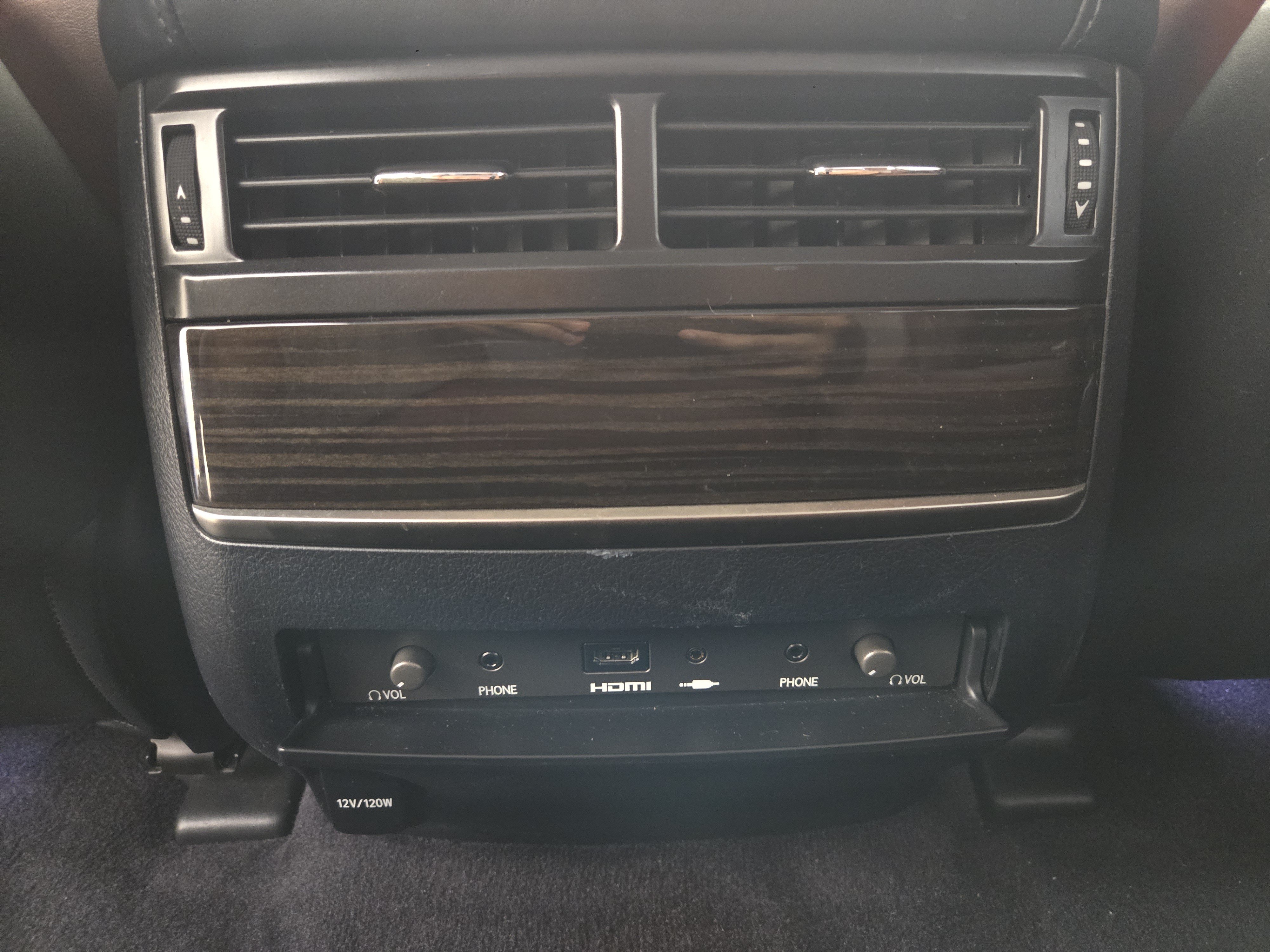Used 2017 Lexus LX 570 4WD image 33