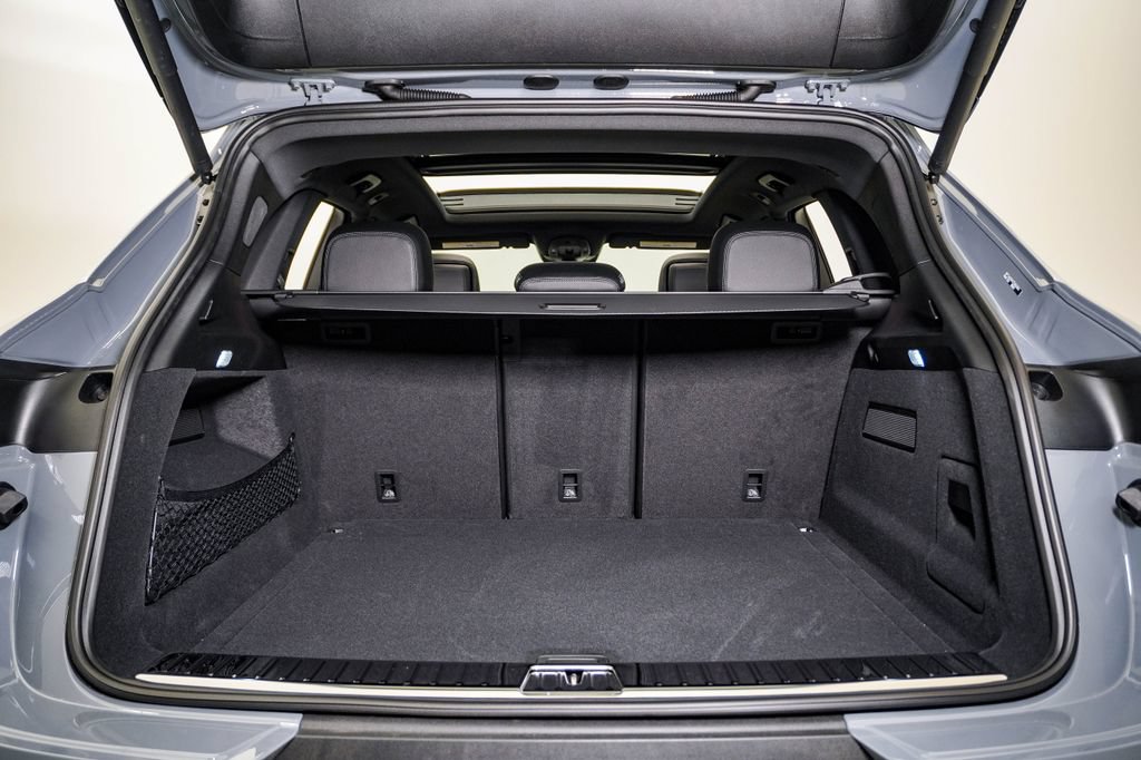 New 2026 Porsche Cayenne AWD/4WD image 26
