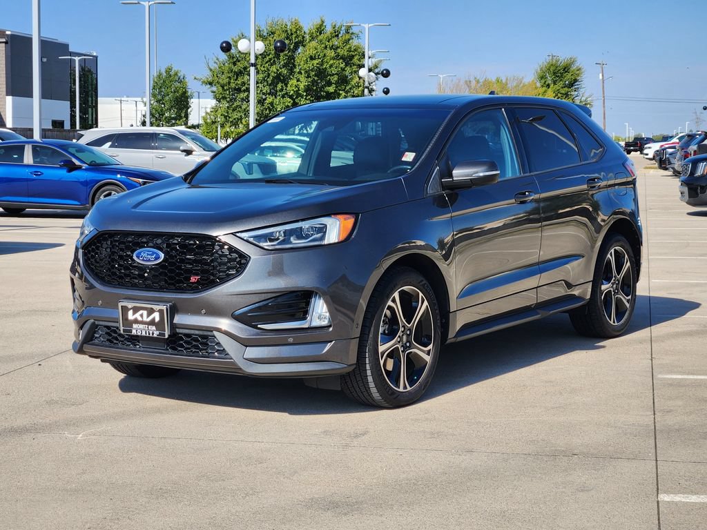 Used 2019 Ford Edge ST w/ Equipment Group 401A AWD/4WD image 2