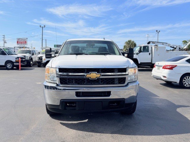 Used 2013 Chevrolet Silverado 3500 W/T image 3