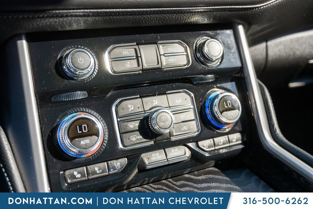 Used 2024 GMC Yukon XL Denali image 12