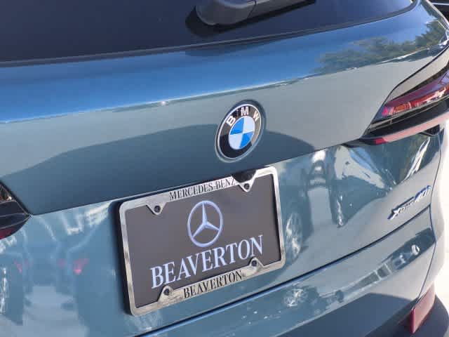 Used 2025 BMW X5 xDrive40i w/ Premium Package AWD/4WD image 11