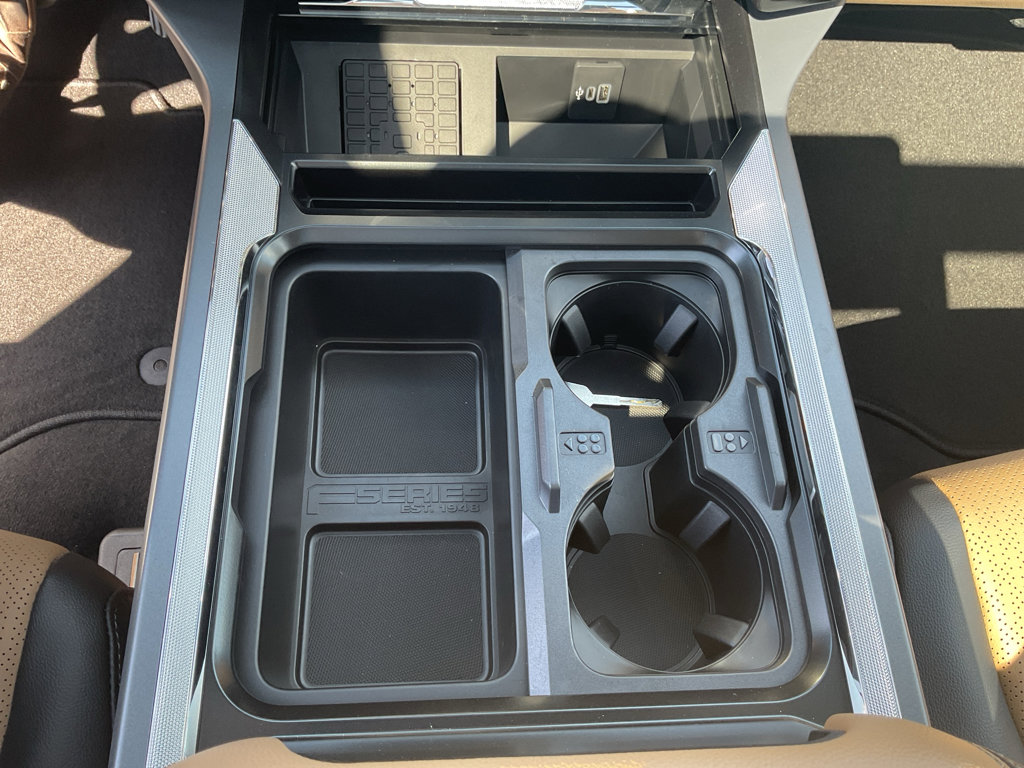 New 2025 Ford F350 Lariat w/ Lariat Ultimate Package image 17