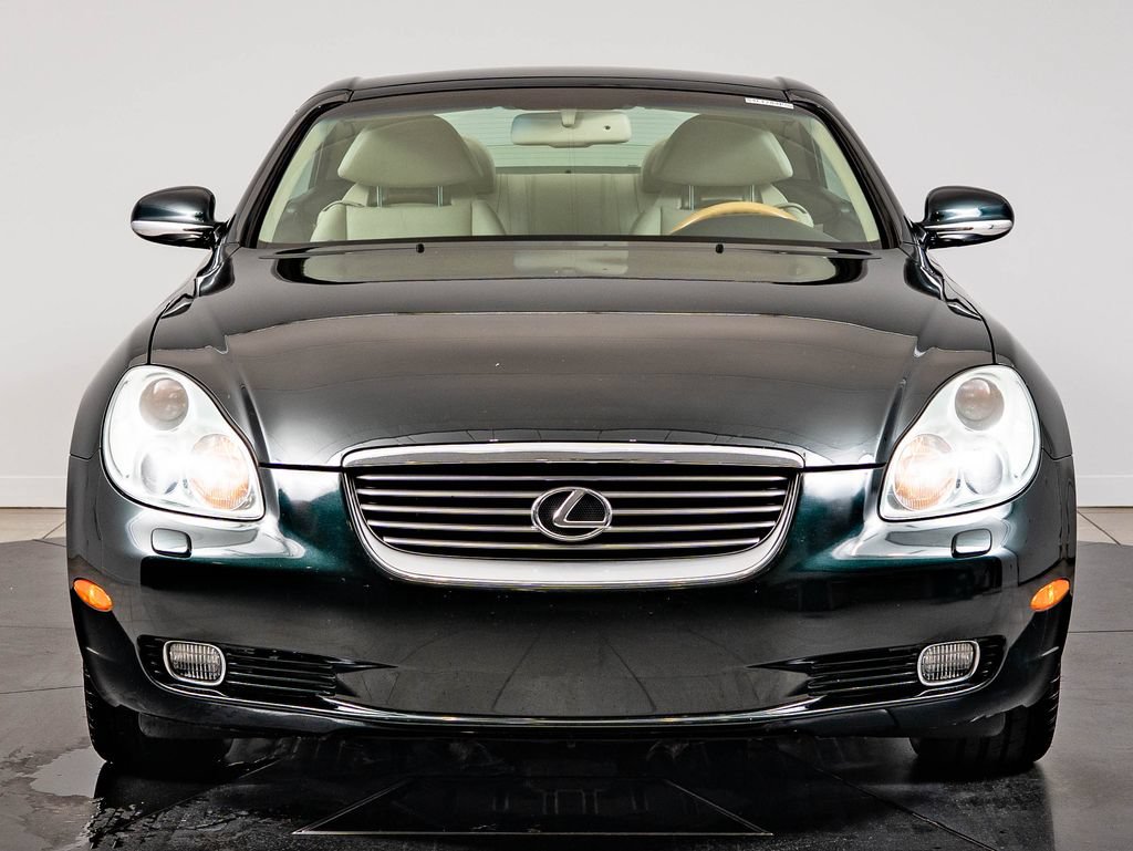 Used 2004 Lexus SC 430 Convertible RWD image 3