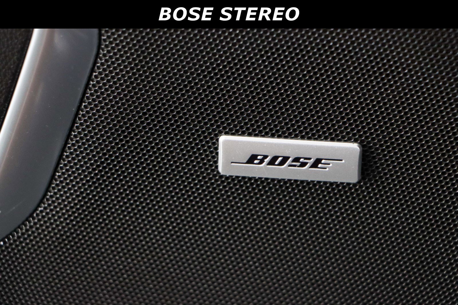 Used 2021 Chevrolet Suburban Premier w/ Premium Package image 25