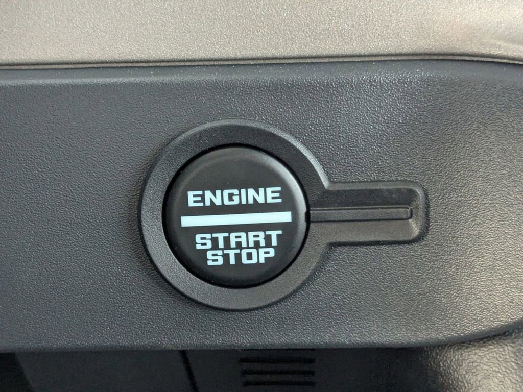 New 2026 Ford Bronco Outer Banks w/ Sasquatch Package image 30