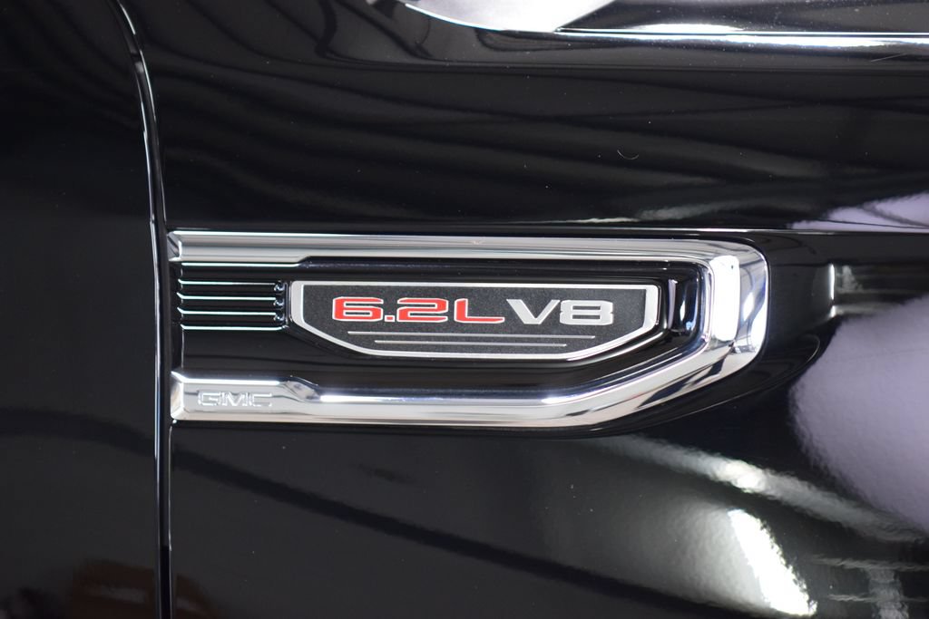 Used 2022 GMC Sierra 1500 Denali w/ Technology Package AWD/4WD image 16