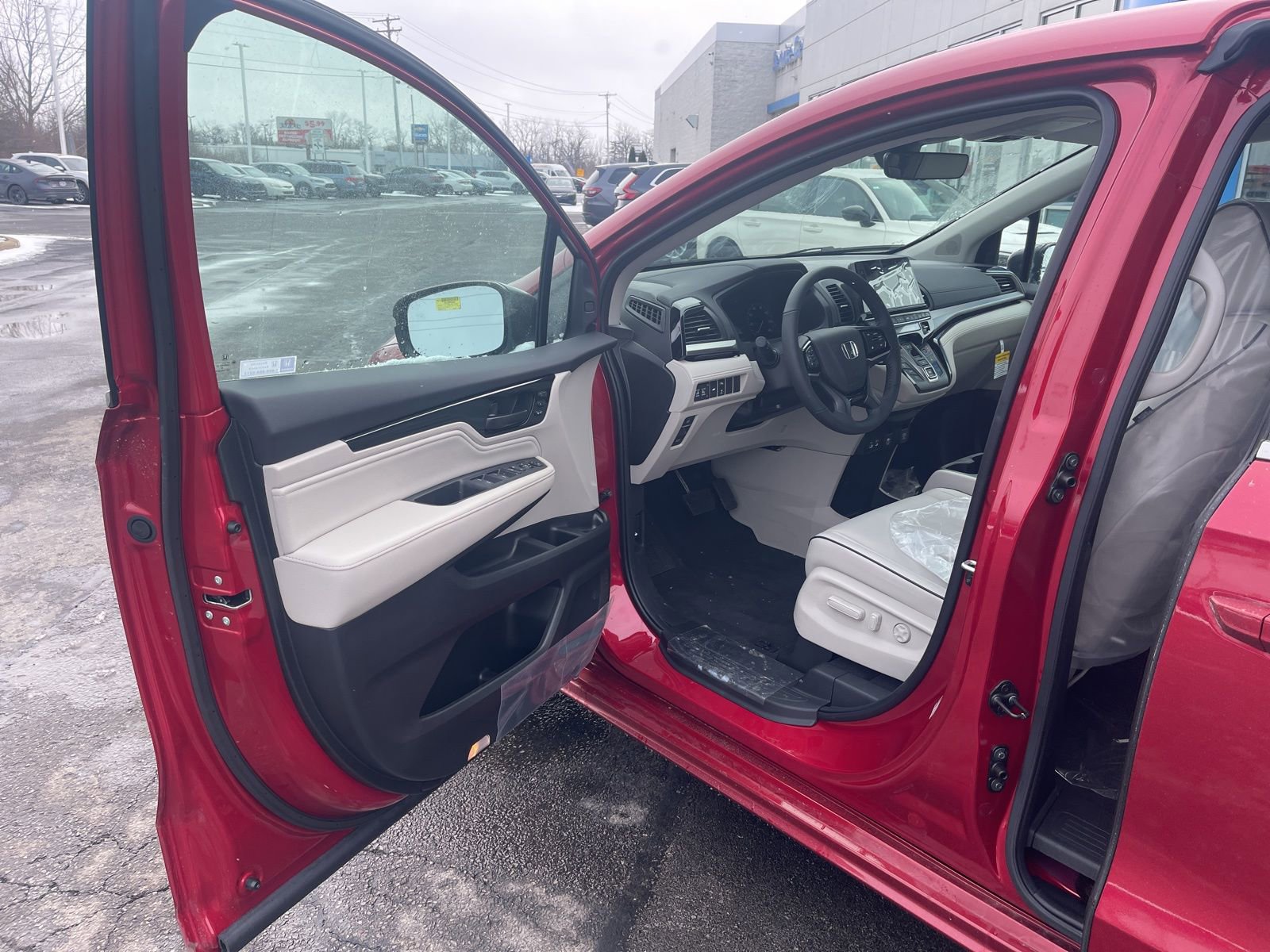 New 2026 Honda Odyssey Touring image 24