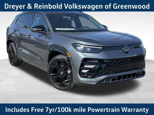 New 2025 Volkswagen Tiguan SE R-Line image 1