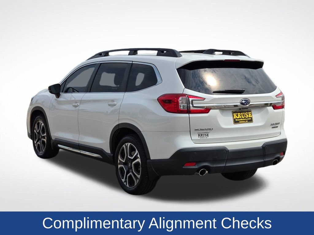 Used 2024 Subaru Ascent Limited w/ Technology Package AWD/4WD image 6