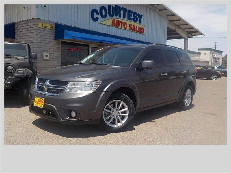 Used 2015 Dodge Journey SXT w/ Flexible Seating Group FWD image 1