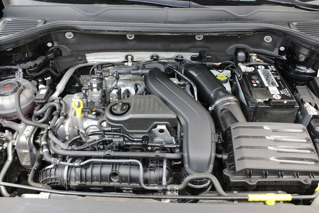 Certified 2022 Volkswagen Taos S FWD image 29