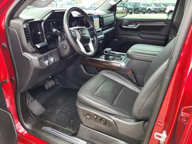 Used 2023 GMC Sierra 1500 SLT image 3