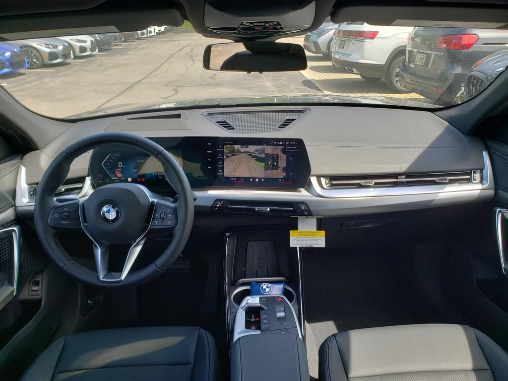New 2026 BMW X2 xDrive28i w/ Technology Package AWD/4WD image 8