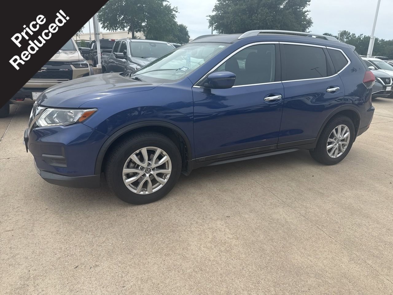 Used 2018 Nissan Rogue SV
